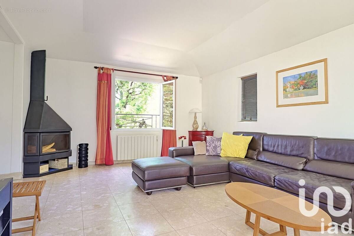 Photo 1 - Maison à RUEIL-MALMAISON