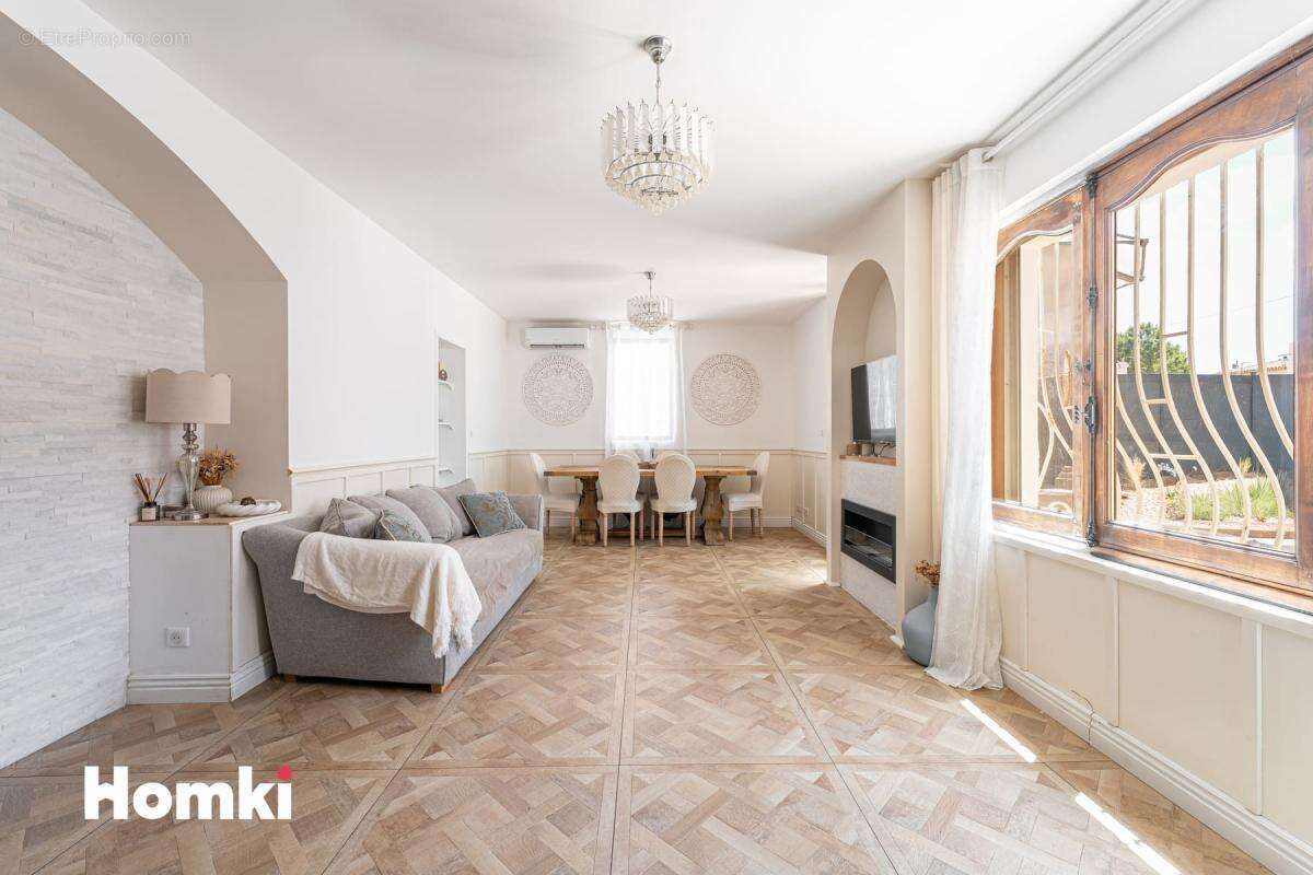 Maison/Villa T4 de 103 m2 à Marseille 13012 - photo 13