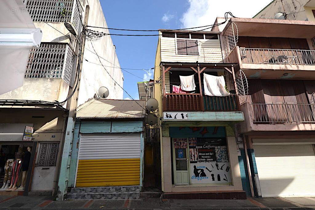 Appartement à POINTE-A-PITRE