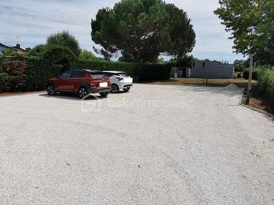 Maison à SAINT-EMILION