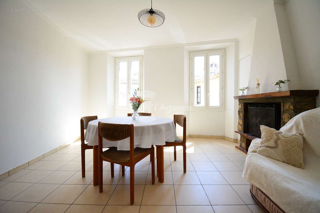 Maison à VILLENEUVE-LOUBET