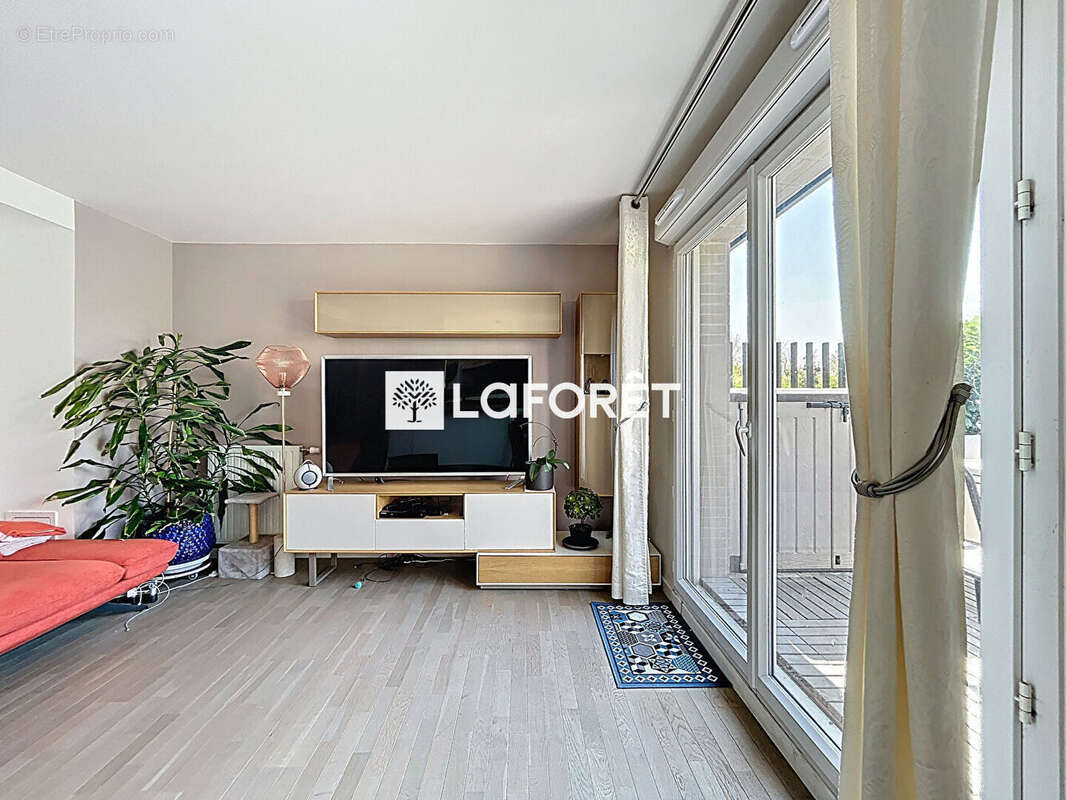 Appartement à LE VESINET