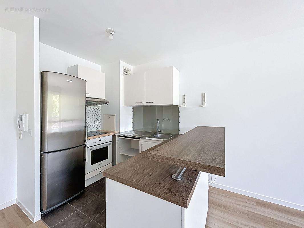 Appartement à MONTIGNY-LE-BRETONNEUX