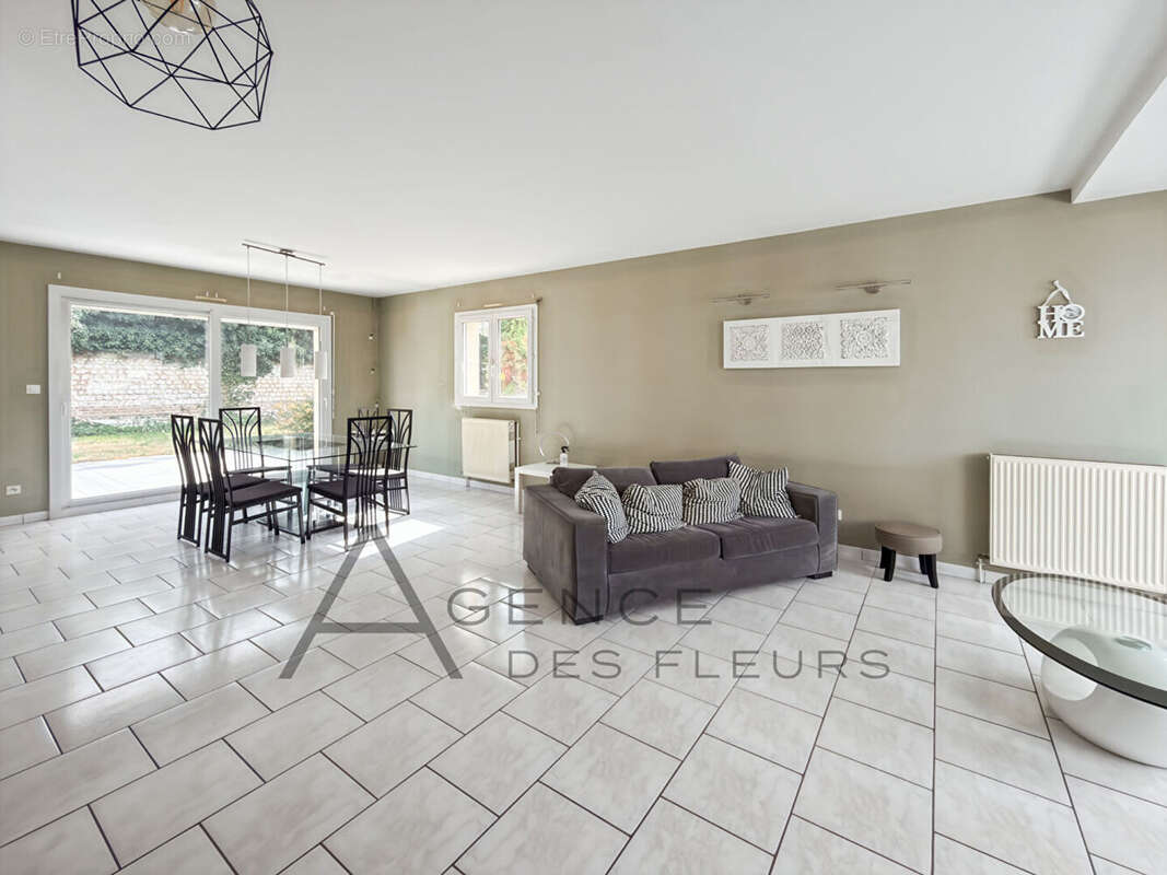 Maison Saint Pierre Les Elbeuf - photo 2