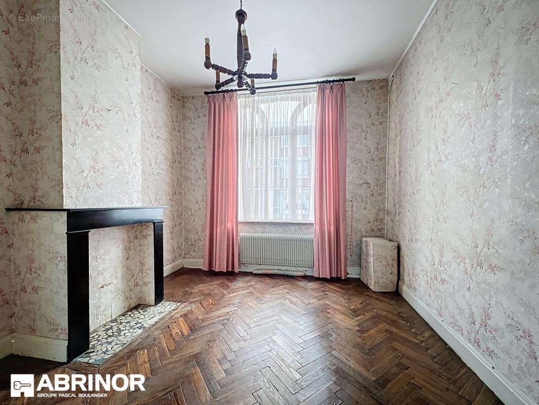 Maison à MONS-EN-BAROEUL