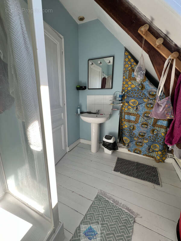 Maison à ENVERMEU