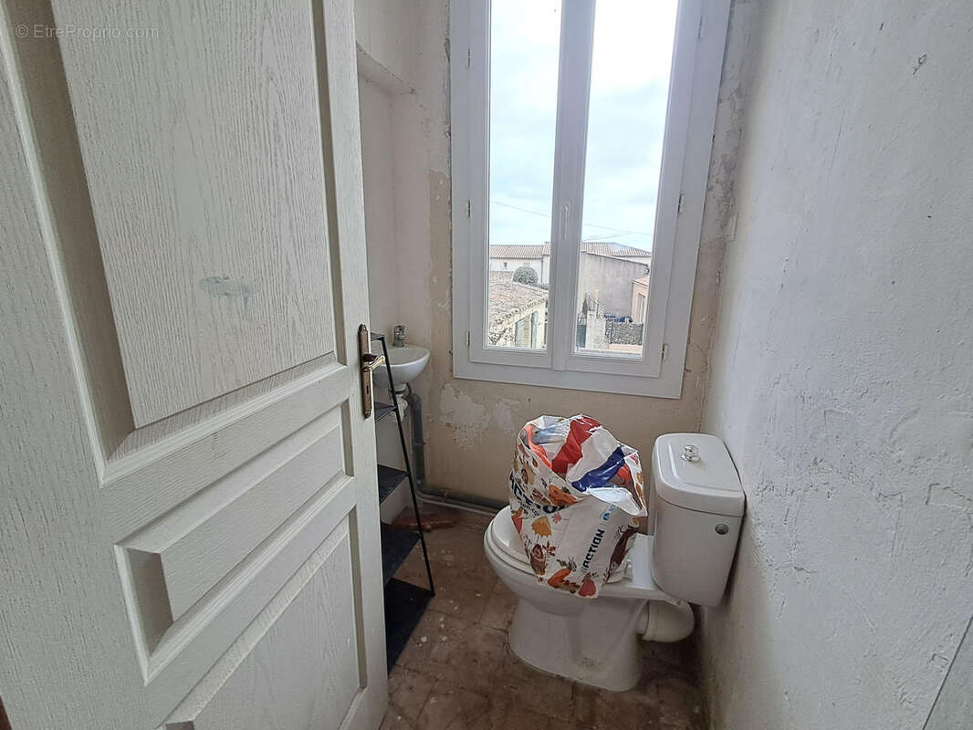 Maison à GALLARGUES-LE-MONTUEUX