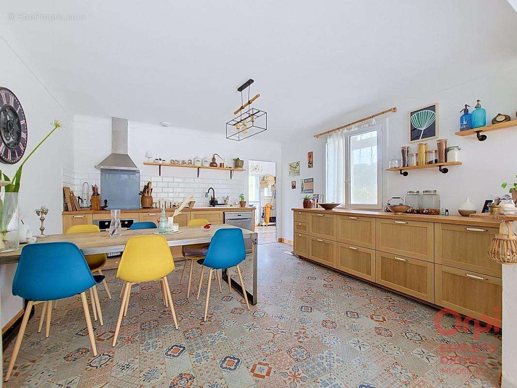 Maison à AMOU
