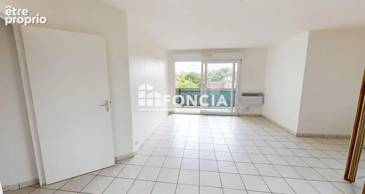 Grand studio proche gare juvisy sur orge - photo 3