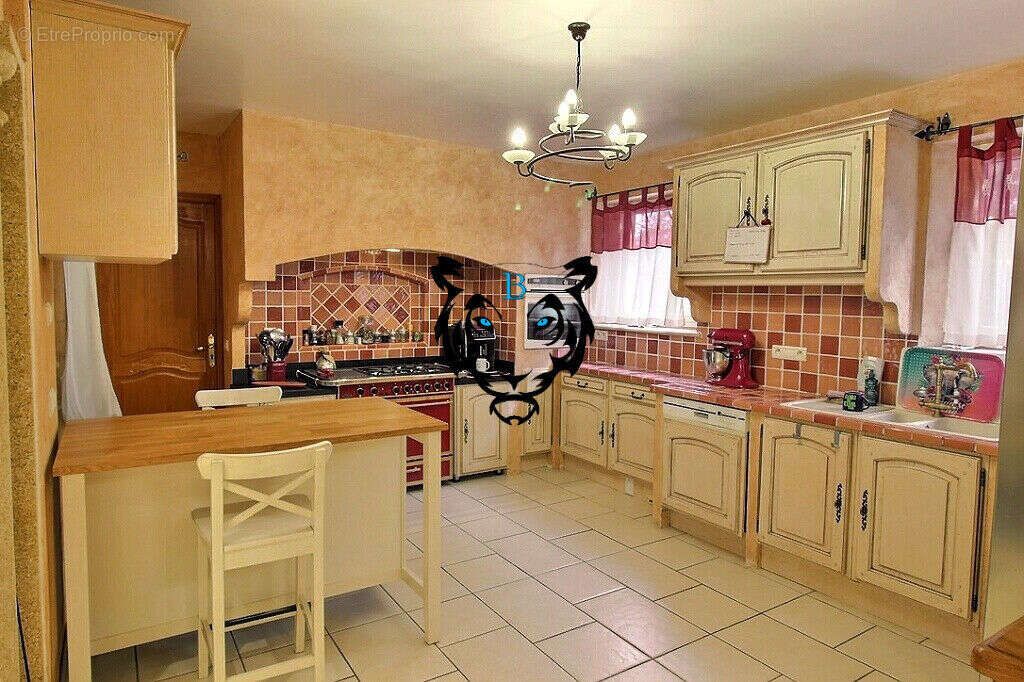 Maison à LA MOTTE