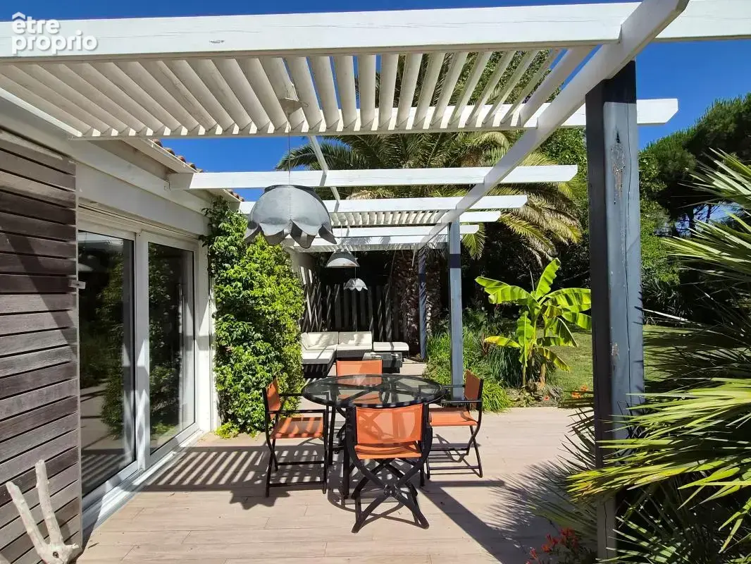 Maison 5 pièces 123 m² à vendre à Le Chateau-D'oleron (17480) - photo 3
