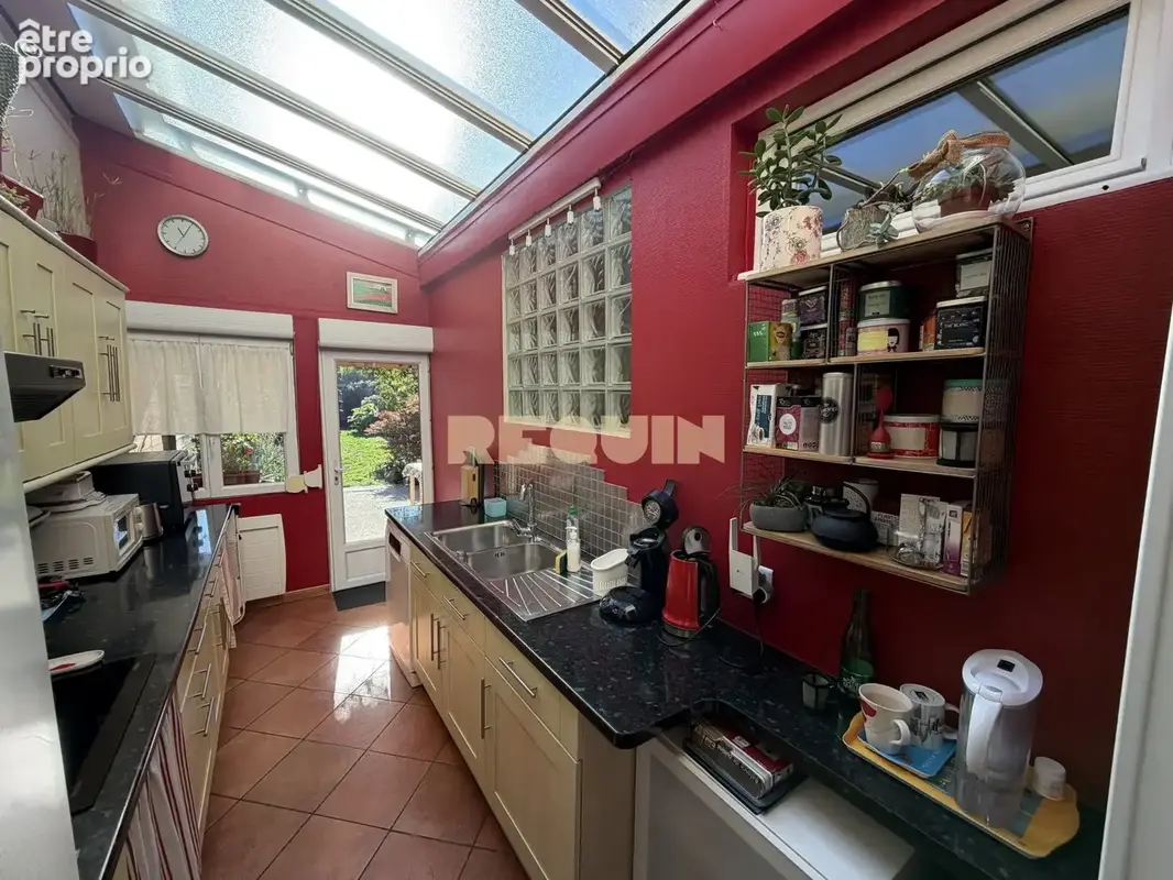 Maison 5 pièces 90 m² à vendre à Loos (59120) - photo 5
