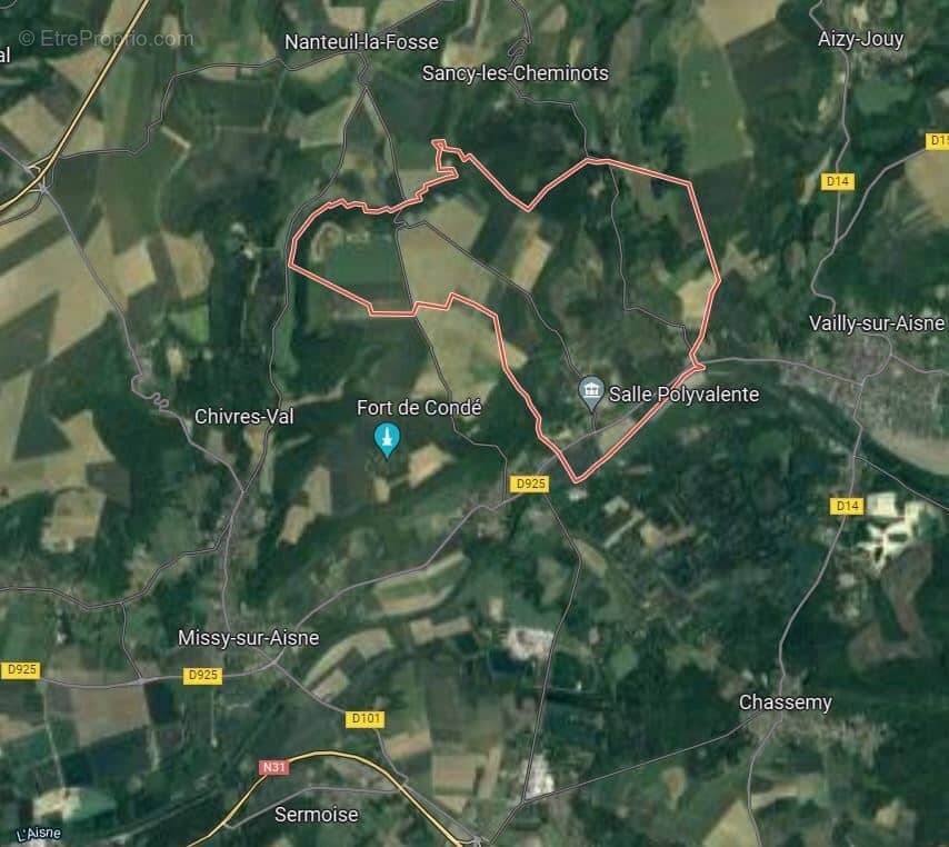 Terrain à CELLES-SUR-AISNE