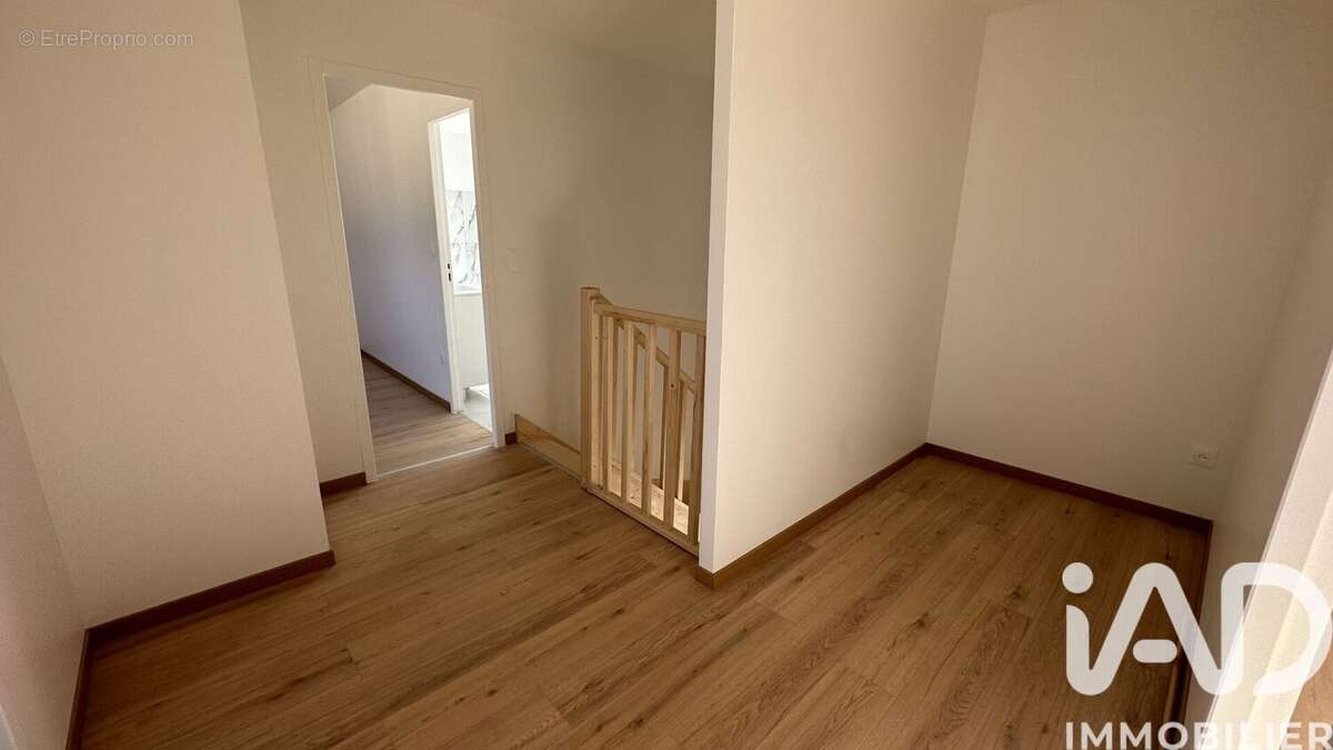 Maison 125 m² à Chenou  - photo 7
