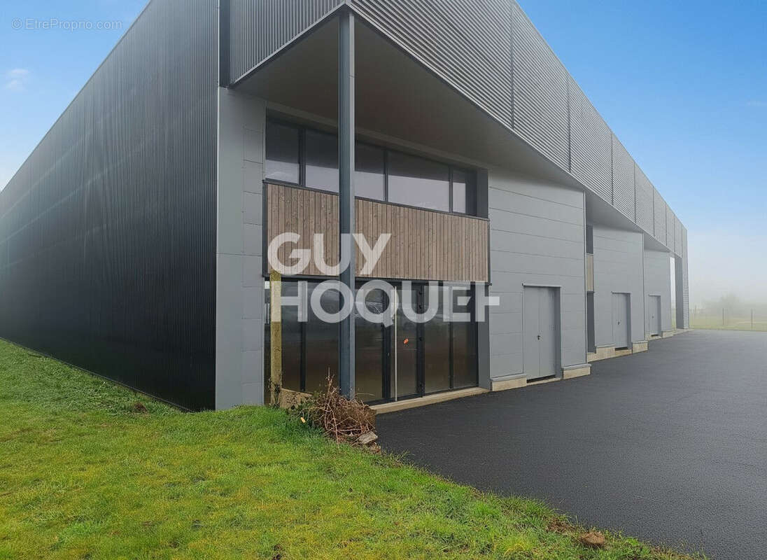 Local d'activité // BUREAUX // Taden 300 m2 top emplacement - photo 6