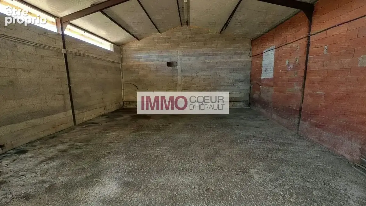 Proche de gignac propriété d'exception  plus d'1 hectare  villa + gîtes + piscine + hangar - photo 19