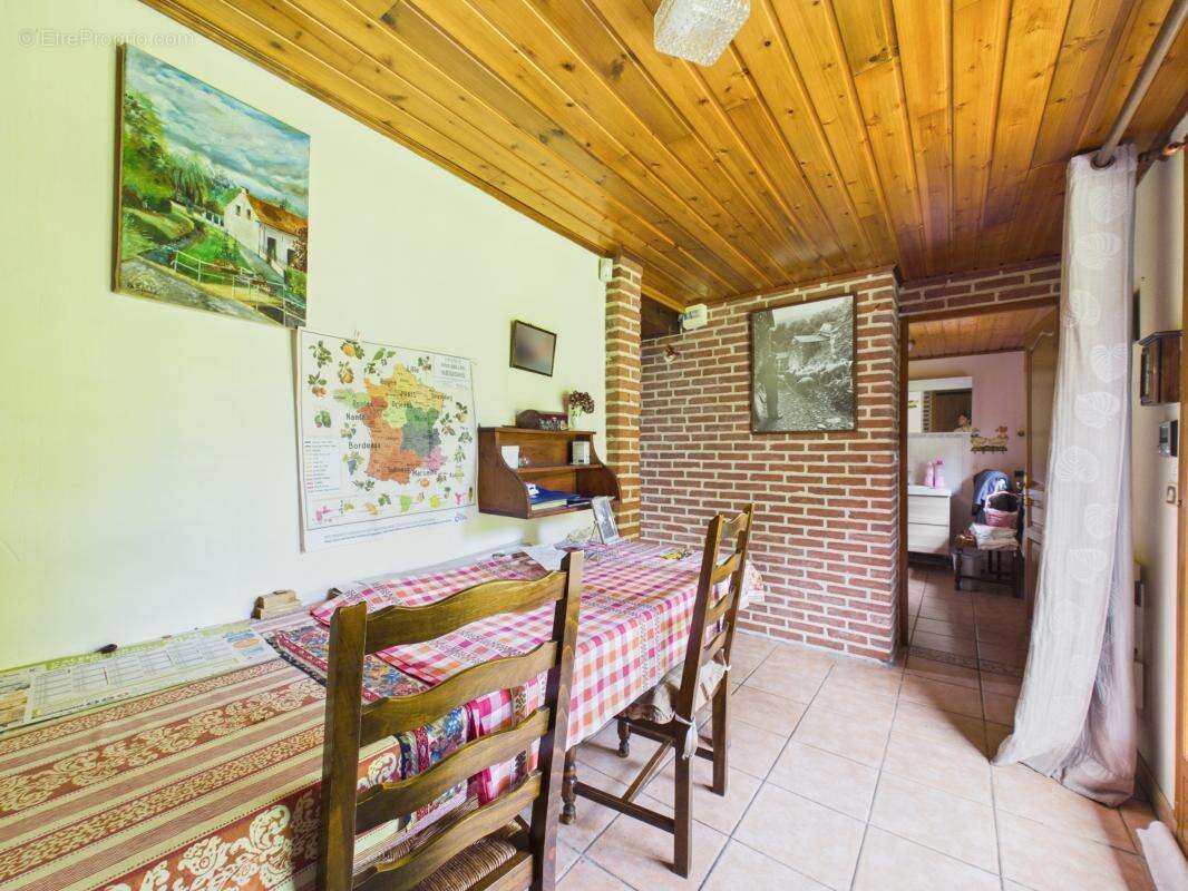 Maison 66 m² à Eth  - photo 12