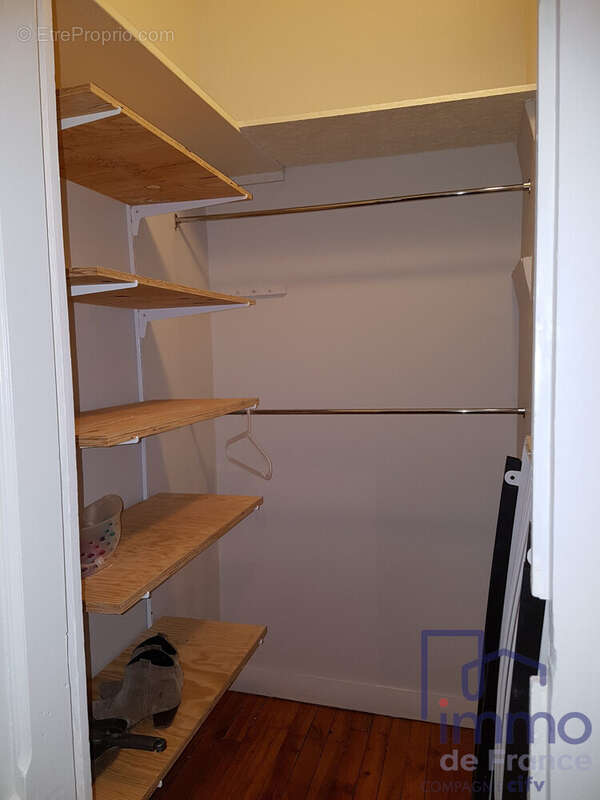 Appartement à SAINT-ETIENNE