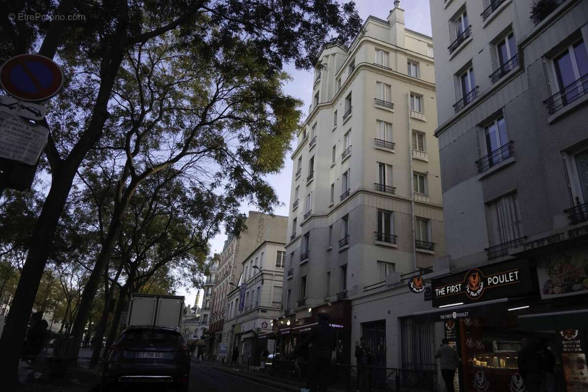 Photo 8 - Appartement à PARIS-11E