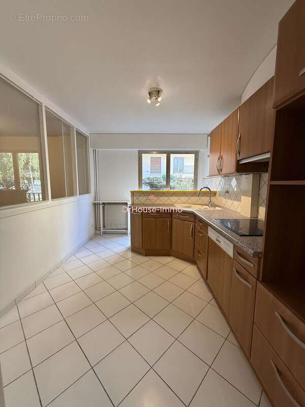 Appartement à VERSAILLES