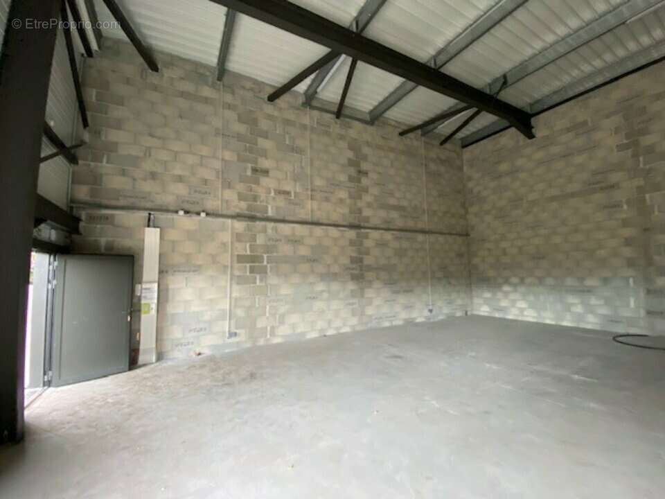 Commerce à MARCHEPRIME