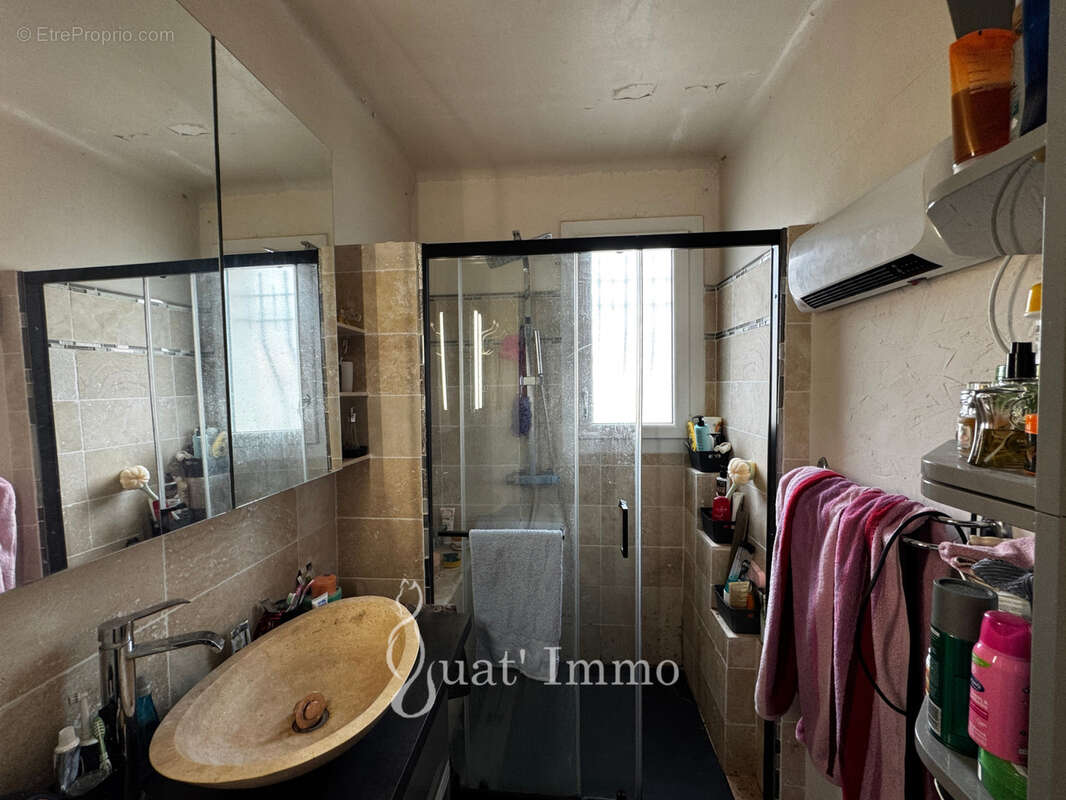 Maison de charme avec beaux volumes et fort potentiel - photo 10