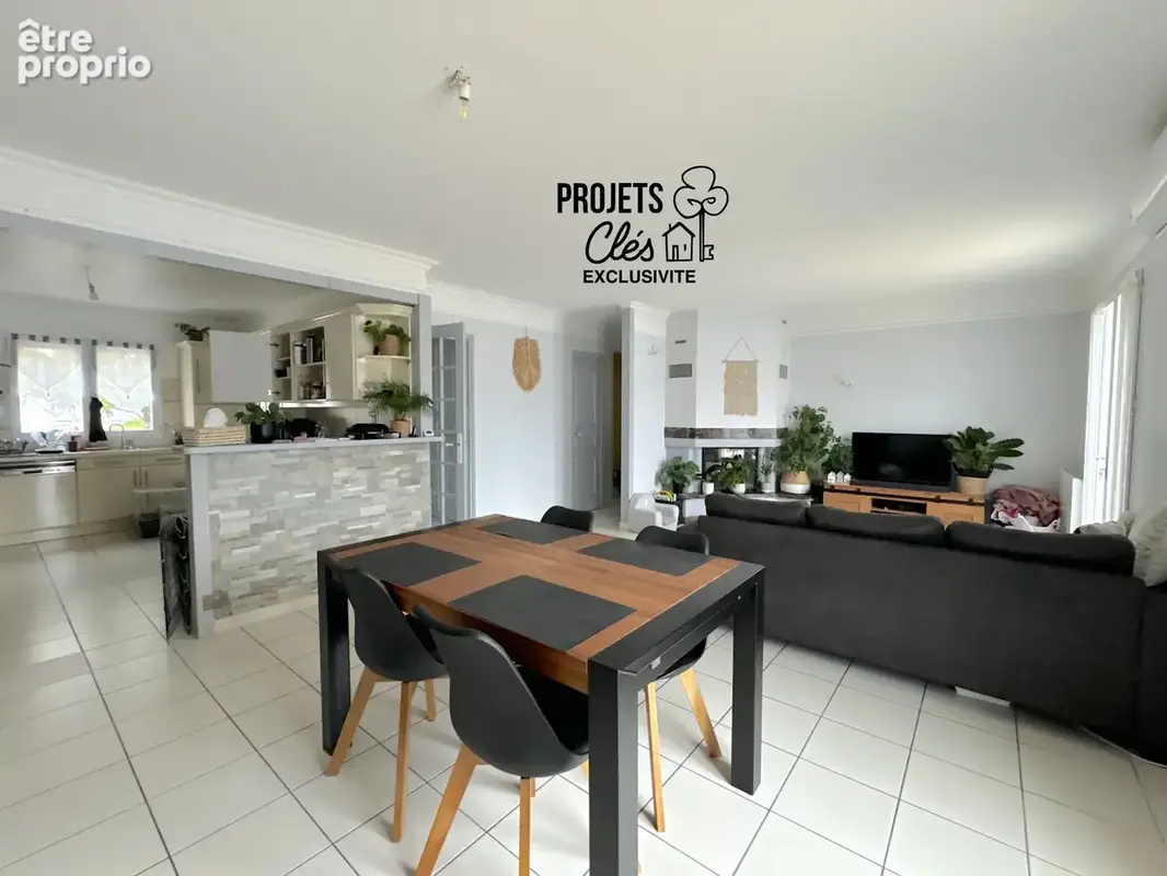 Maison 3 chambres avec piscine, studio et garage de plus de 100m2 - photo 6