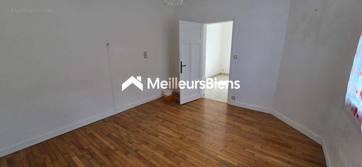 Maison à PLESTIN-LES-GREVES