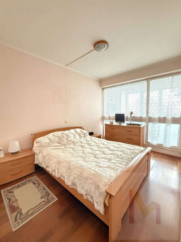 Appartement à NEUILLY-PLAISANCE