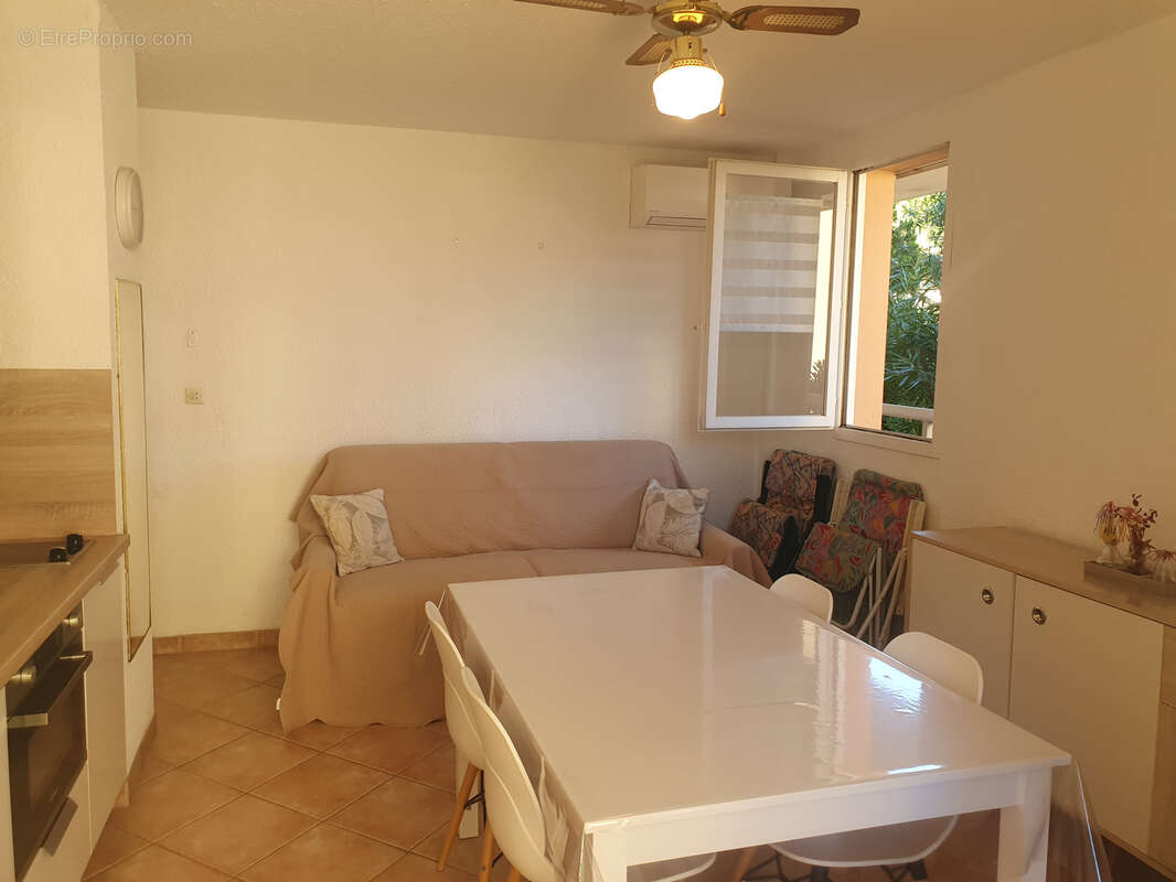 Appartement à BORMES-LES-MIMOSAS
