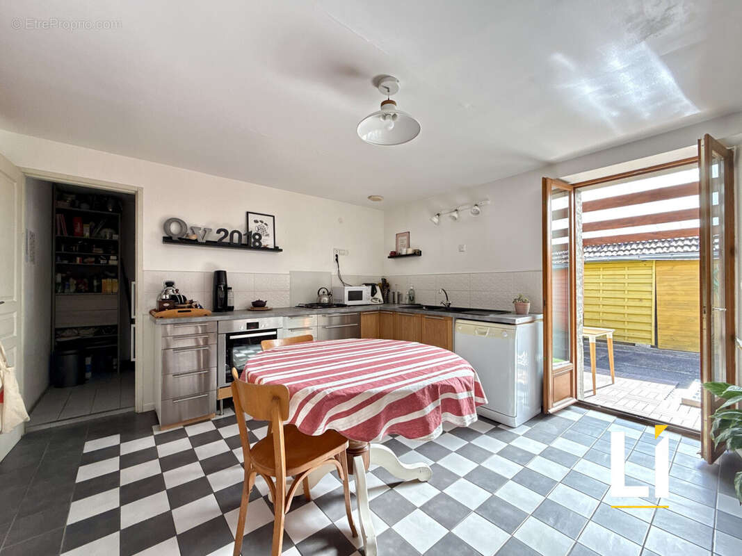 Appartement à MAICHE