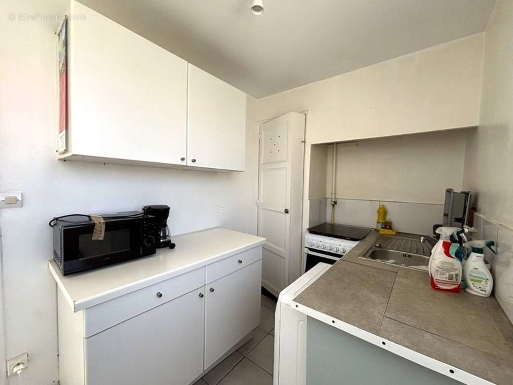 Appartement à MARSEILLE-3E