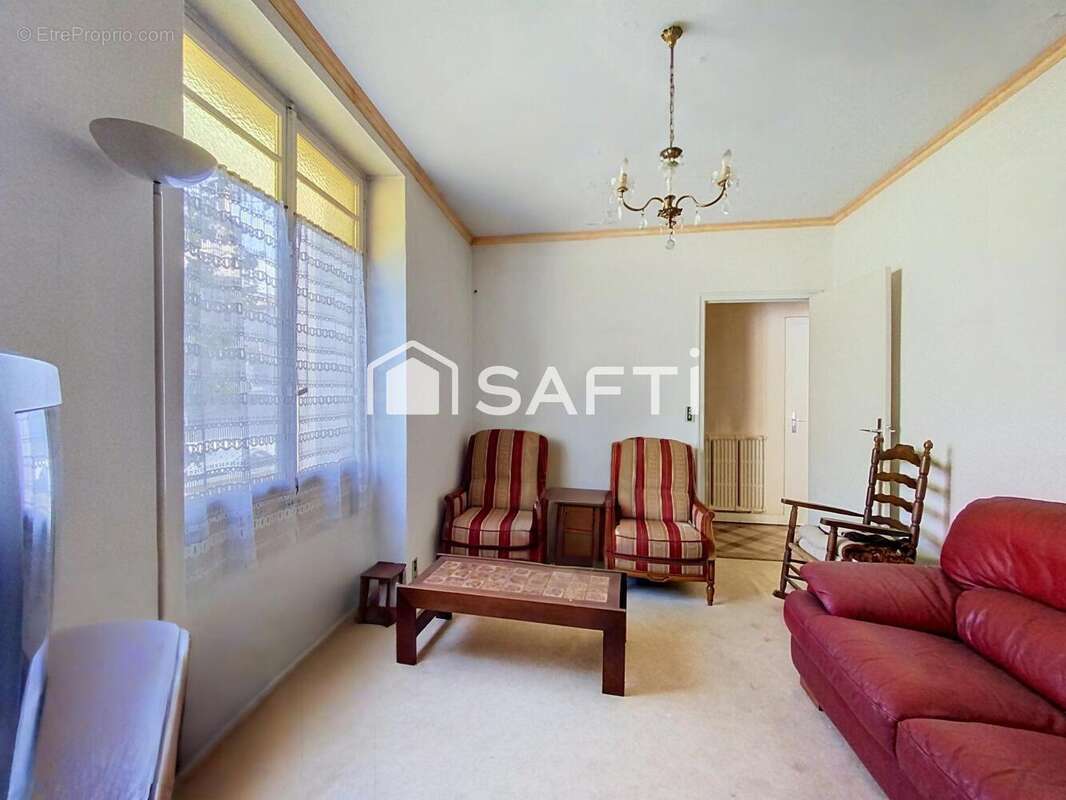 Maison 116 m² à Saint-Felicien  - photo 3