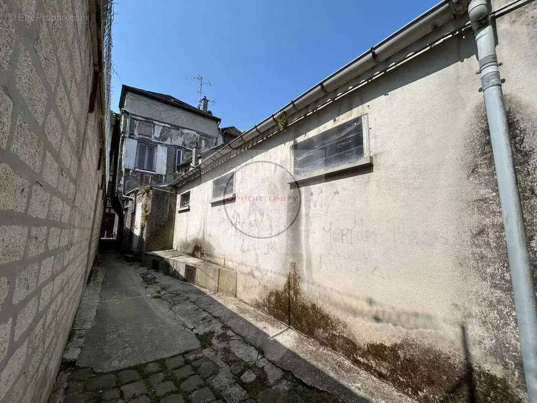 Appartement 400 m² à Bray-Sur-Seine  - photo 20