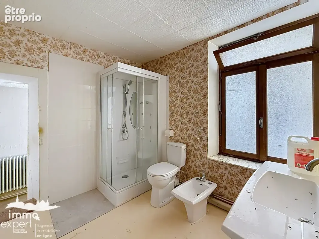 Mirecourt   maison de ville de 209 m2 à rénover entièrement - photo 8