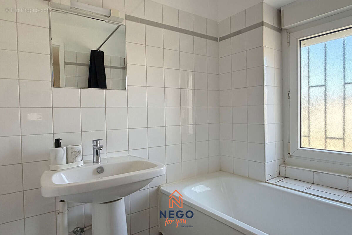 Appartement T3 - Rue de la Chalouère - photo 6