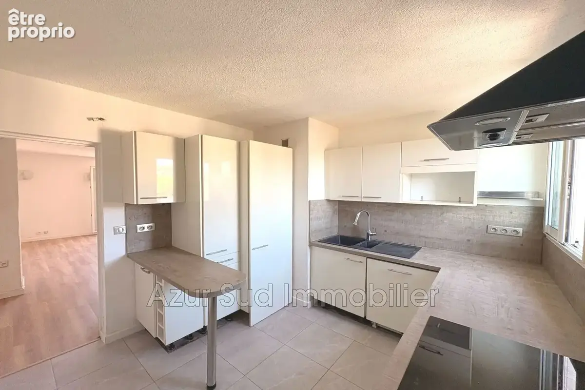 Appartement 57 m² à Vallauris  - photo 2