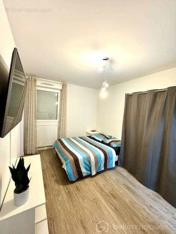 Appartement à CLAYE-SOUILLY