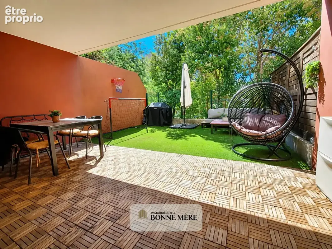 Appartement à MARSEILLE-13E