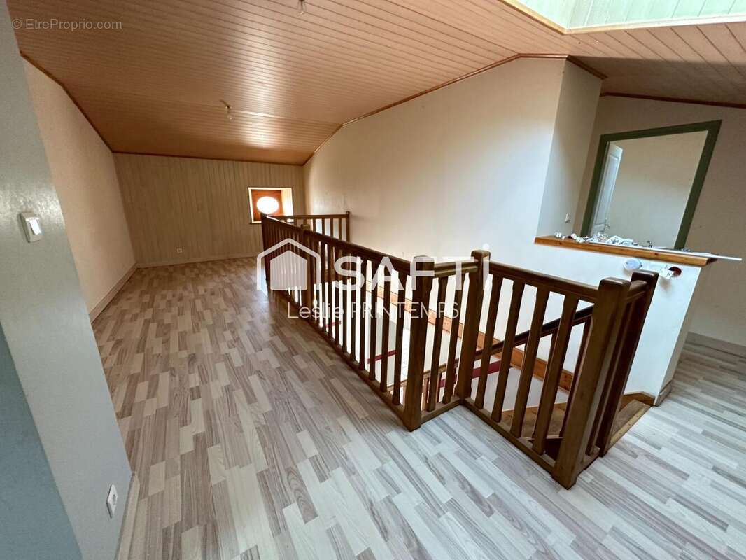 Photo 5 - Maison à JUSCORPS