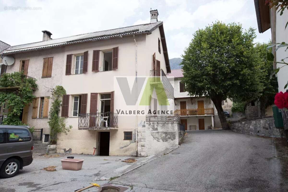 Maison à Villeneuve d' Entraunes - photo 18
