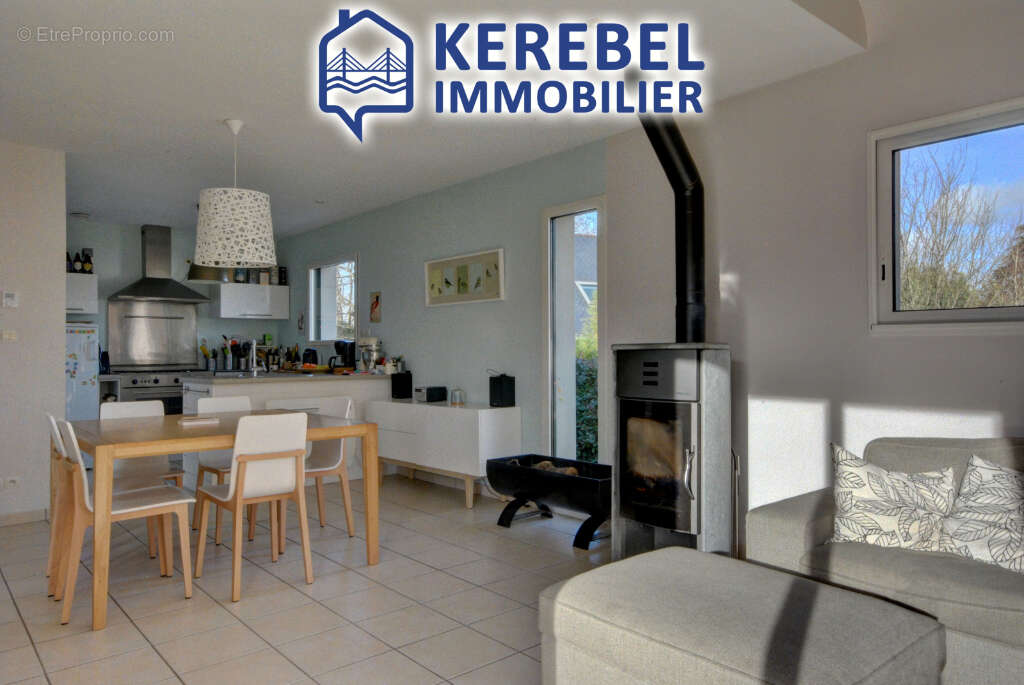 Maison à LOGONNA-DAOULAS