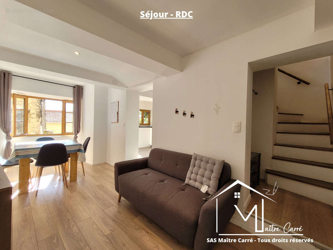 Appartement à CALLIAN