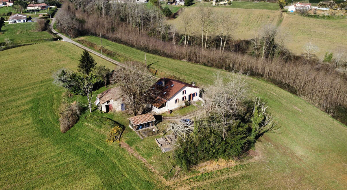 Maison à GAMARDE-LES-BAINS