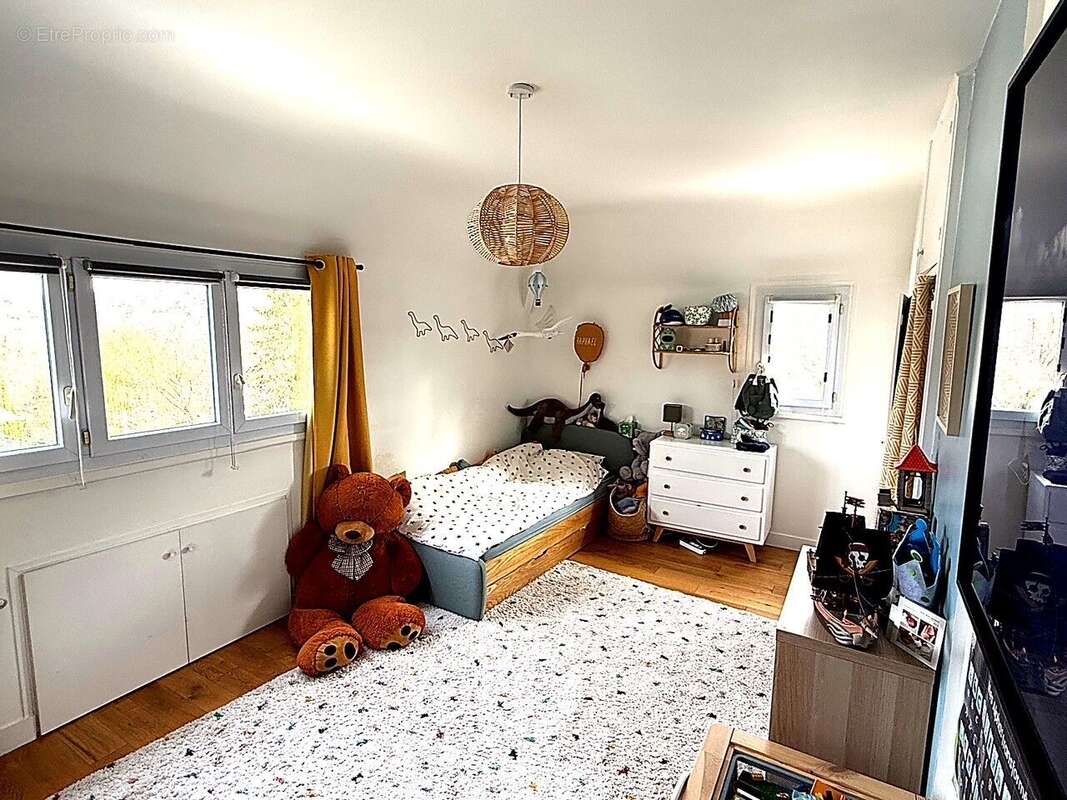 Photo 7 - Maison à LA CELLE-SAINT-CLOUD