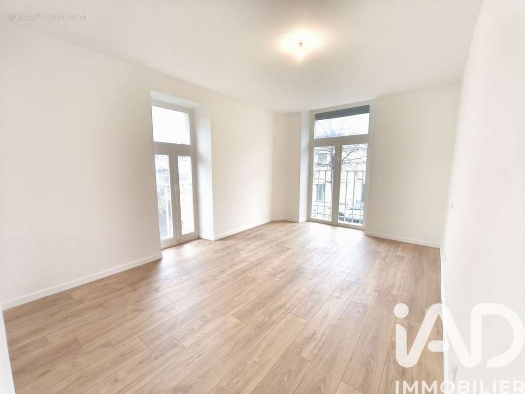 Photo 6 - Appartement à LAVAL