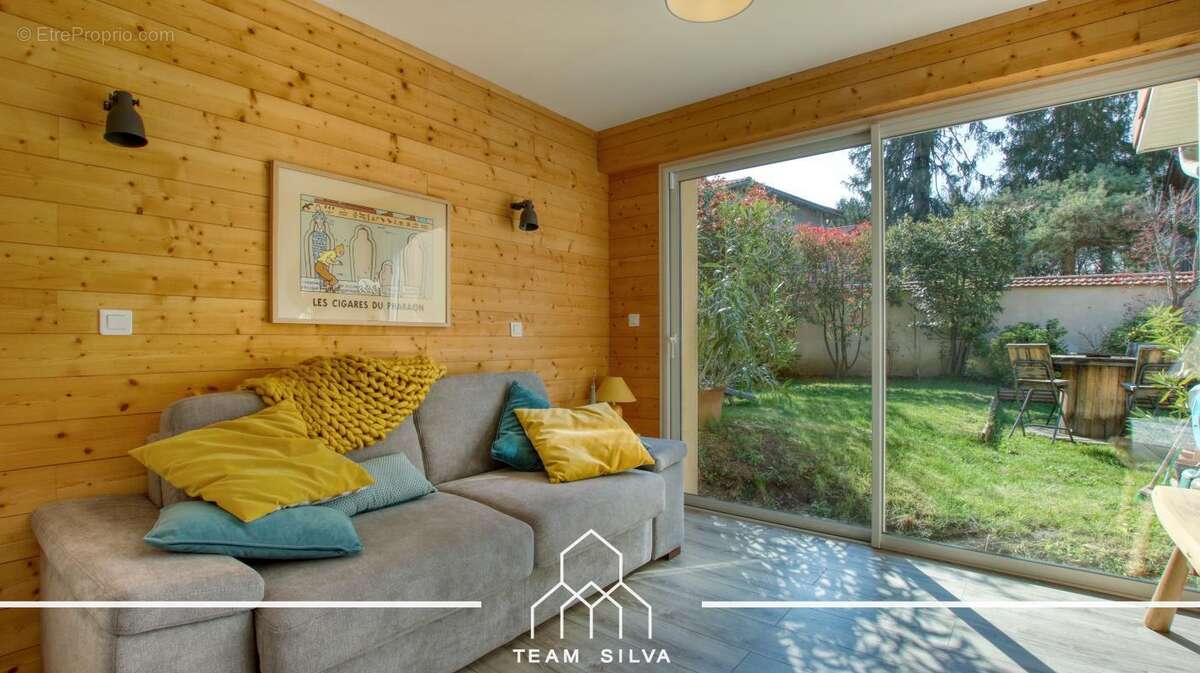 Maison à MIONS