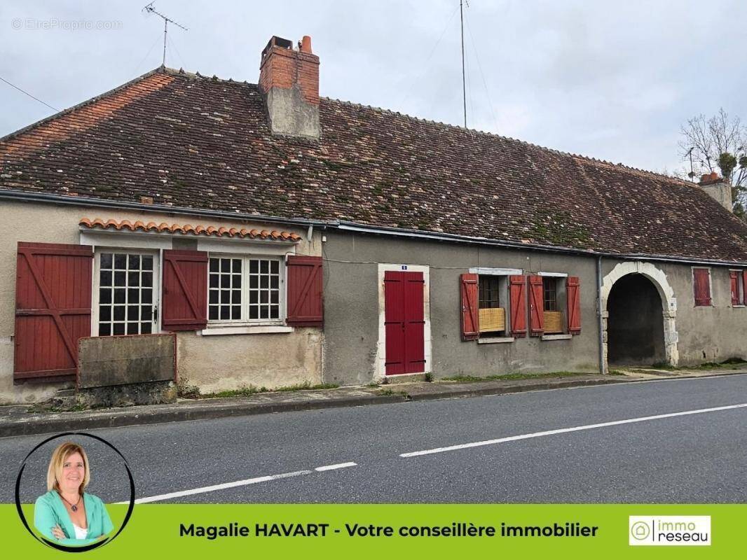 Maison à MEZIERES-EN-BRENNE