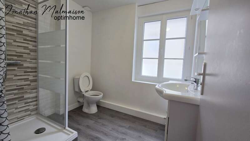 Appartement à L'AIGLE