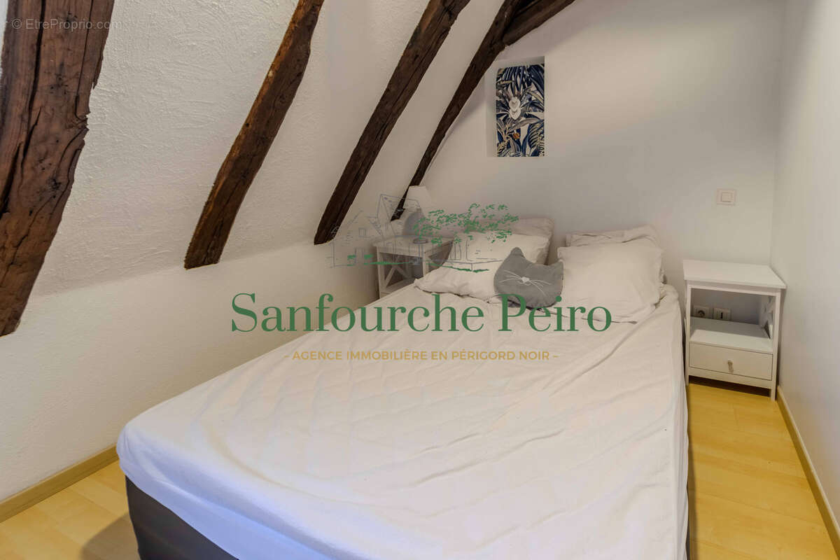 Appartement à BEYNAC-ET-CAZENAC